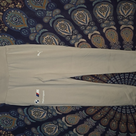 Puma BMW Cream Color Joggers Sz Sm - Picture 3 of 8